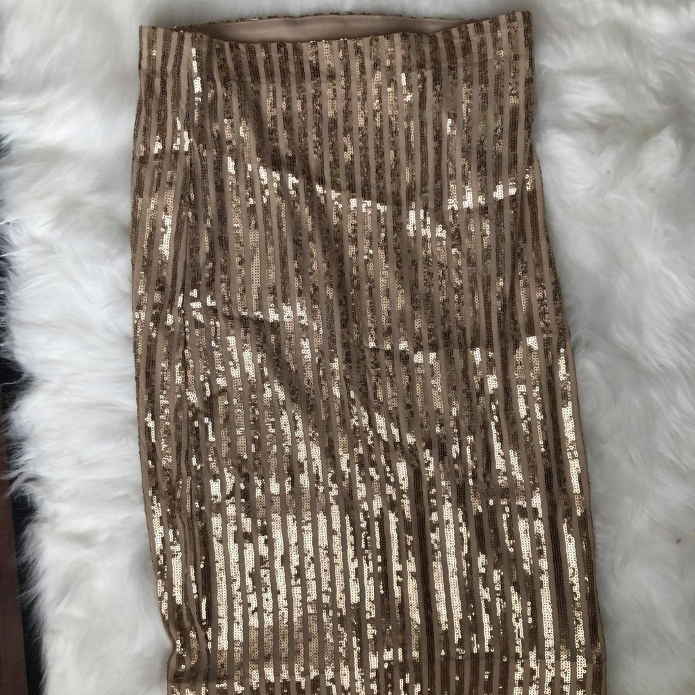 NWT Guess gold sequin pencil skirt